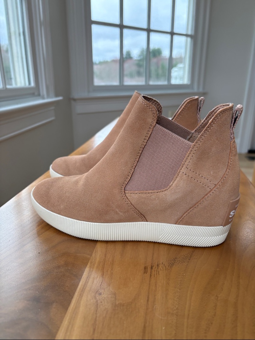 Sorel Suede Slip-On Boot in Tan with White Sole - Picture 4 of 4